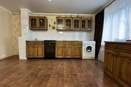 3-к. кв.,64 м², 2/10 эт.